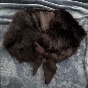 Windsor Elegant Faux Fir Shawl Black